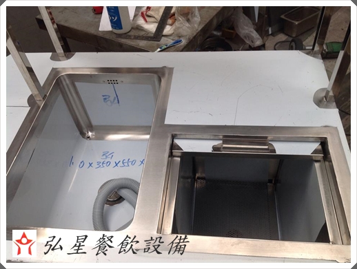 不銹鋼水槽(實例16)櫥櫃型(儲冰)水槽工作台-10